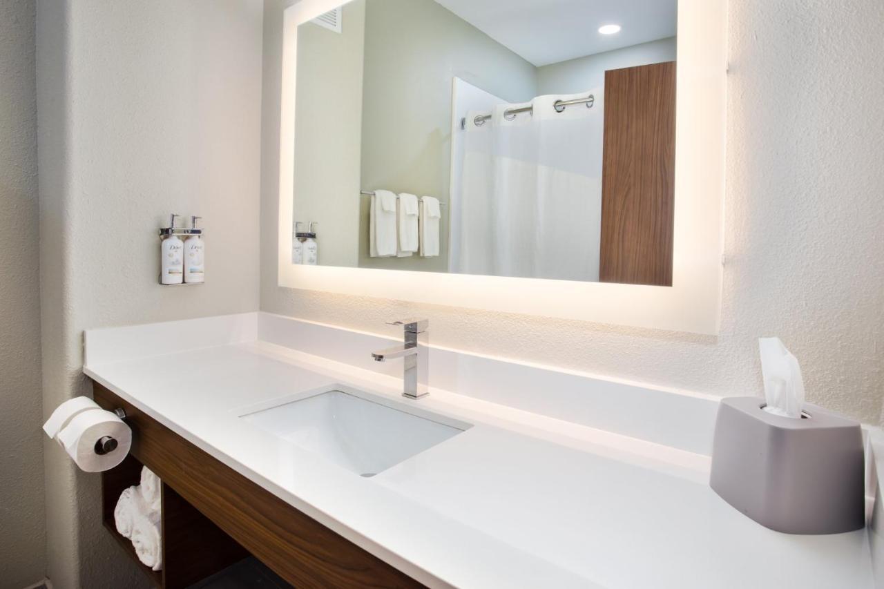 Holiday Inn Express Hotel And Suites Katy By Ihg Exterior foto